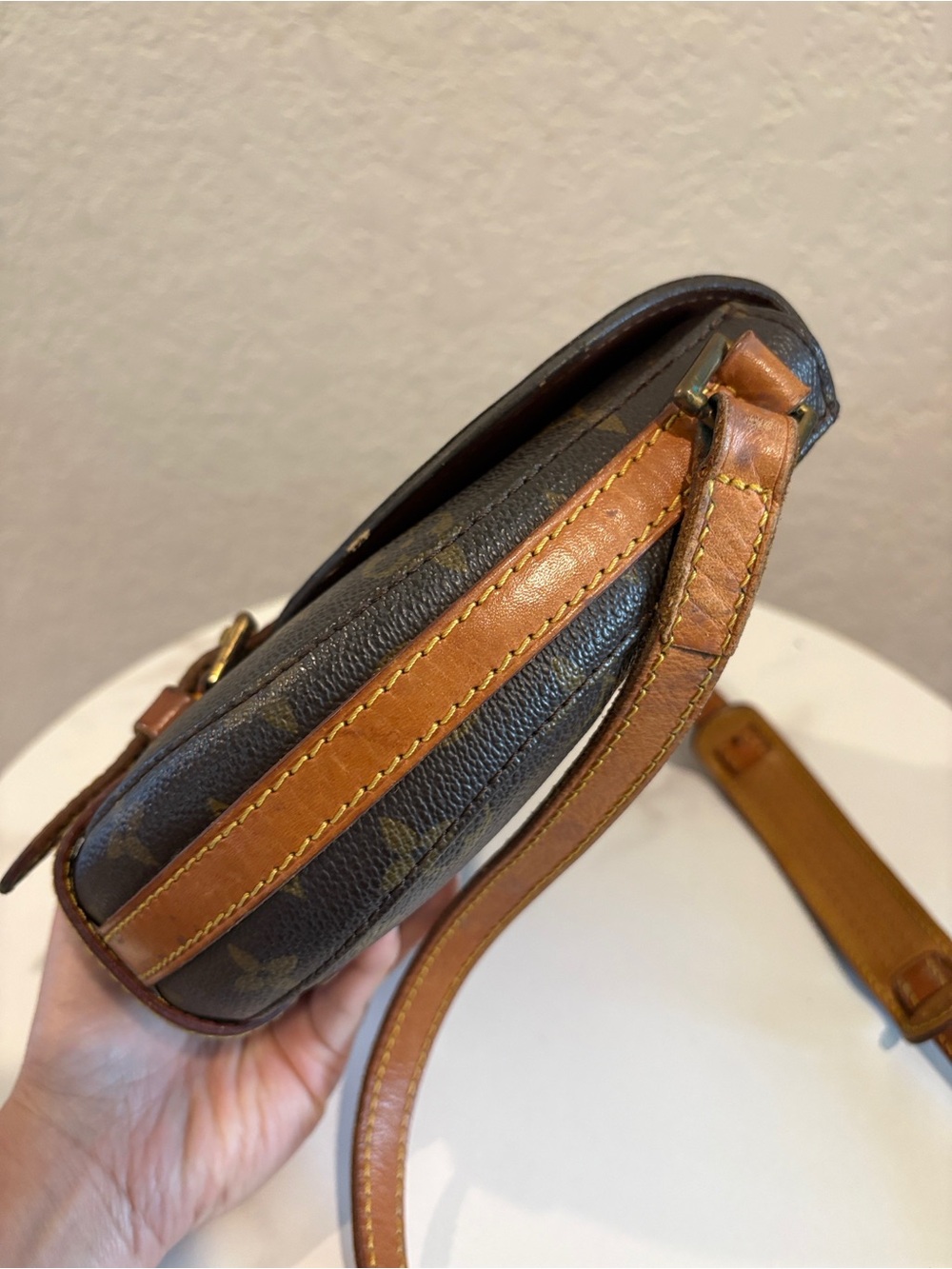 Louis Vuitton Chantilly PM Brown
Monogram Shoulder Bag - Picture 3 of 13